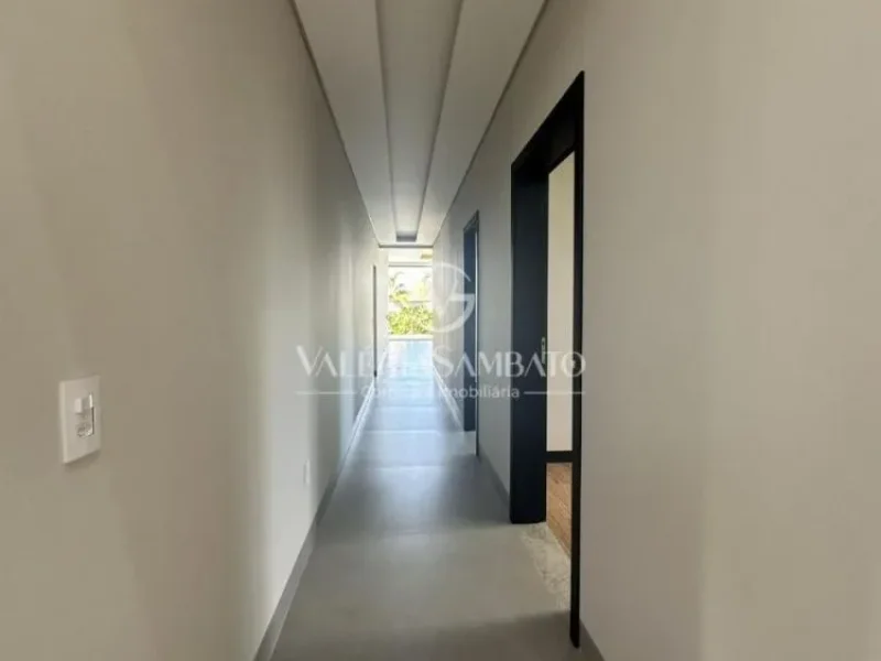 OPORTUNIDADE CASA DE R$ 2.700.000,00 -  POR 2.100.000,00