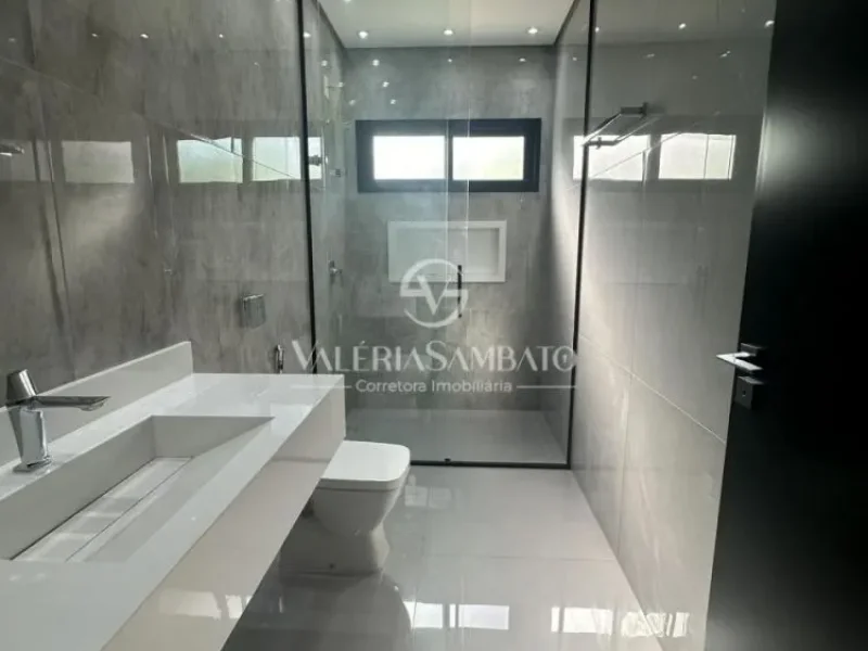 OPORTUNIDADE CASA DE R$ 2.700.000,00 -  POR 2.100.000,00
