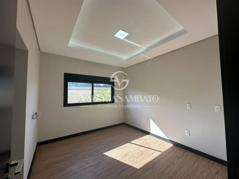 OPORTUNIDADE CASA DE R$ 2.700.000,00 -  POR 2.100.000,00