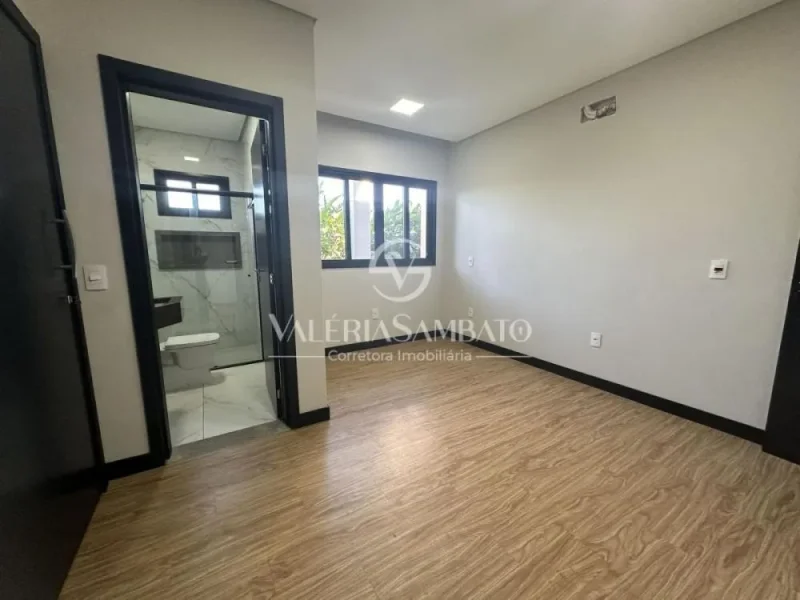 OPORTUNIDADE CASA DE R$ 2.700.000,00 -  POR 2.100.000,00