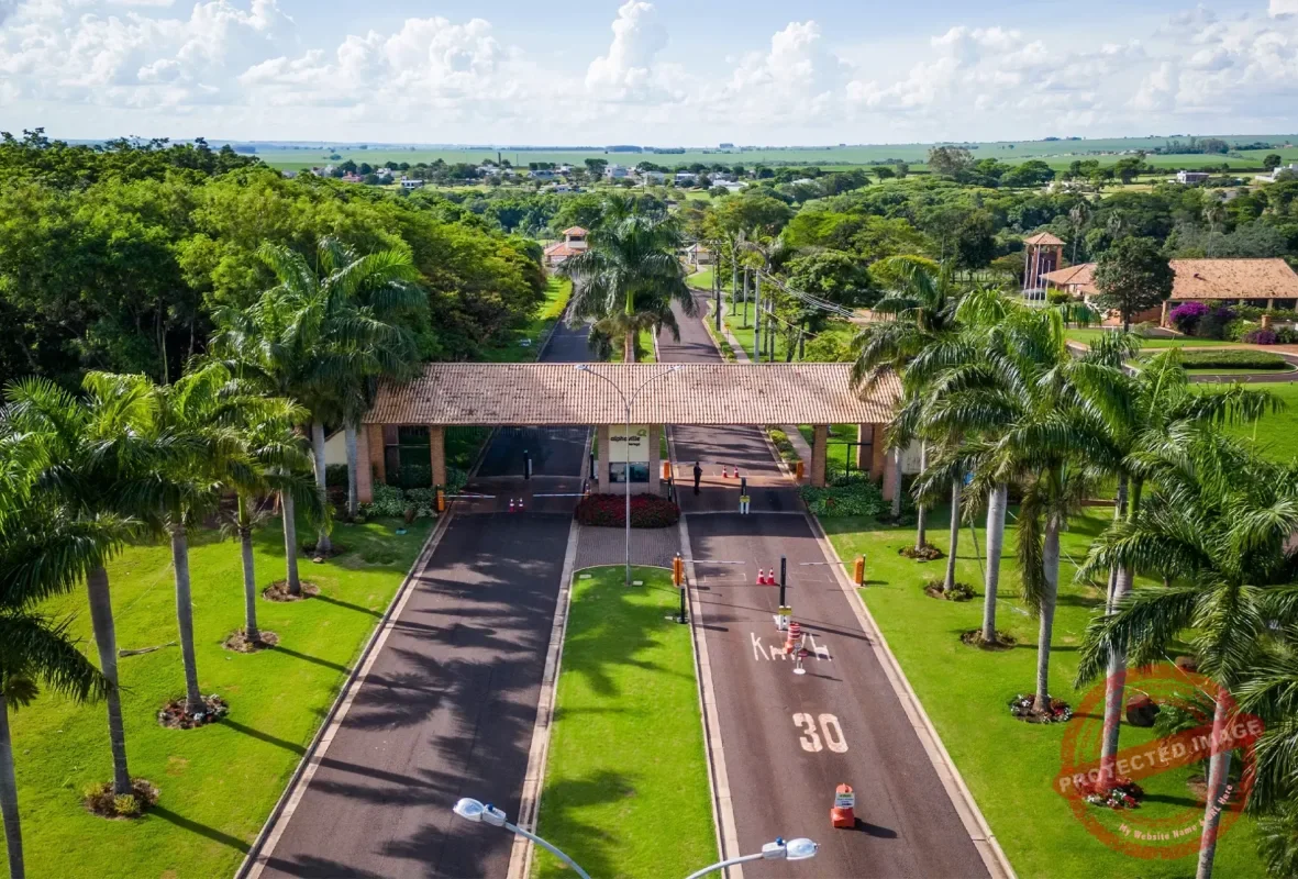 OPORTUNIDADE CASA DE R$ 2.700.000,00 -  POR 2.100.000,00