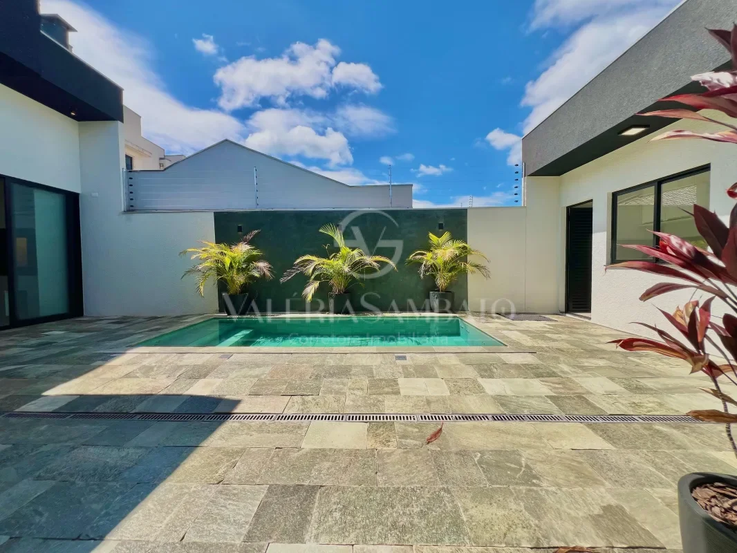 Casa Alto Padrão - Jardim Itália