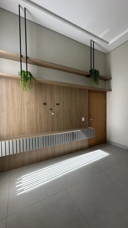 Casa Exclusiva com corredor lateral