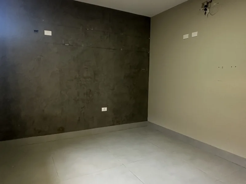 Casa Exclusiva com corredor lateral