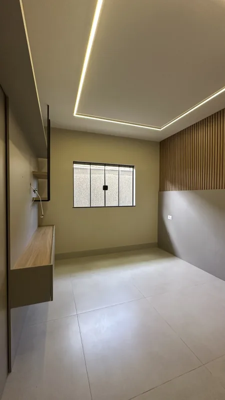 Casa Exclusiva com corredor lateral