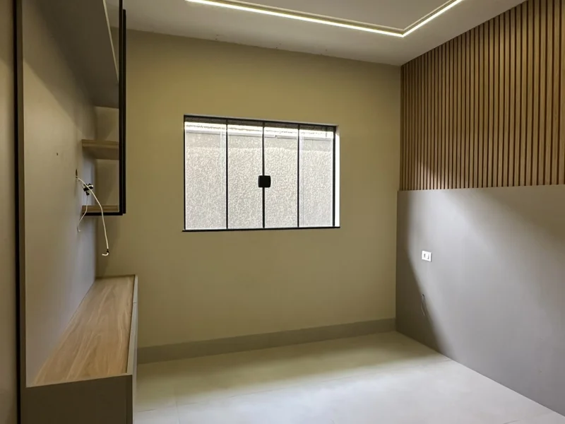 Casa Exclusiva com corredor lateral