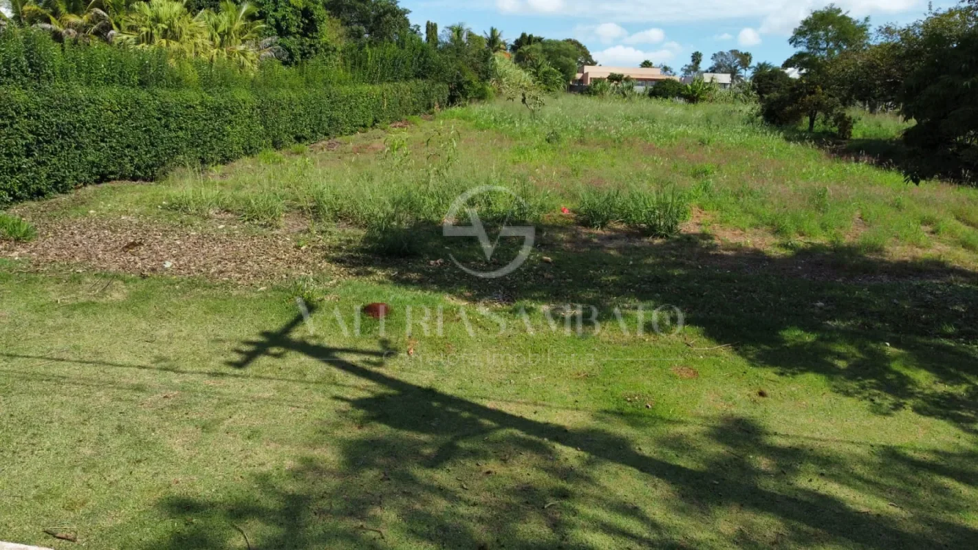 Terreno Condomínio Estância Zauna